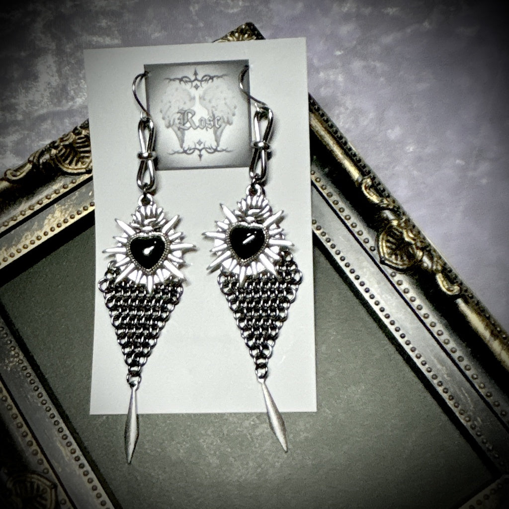 <01020>heart & chain sheet earring(black)