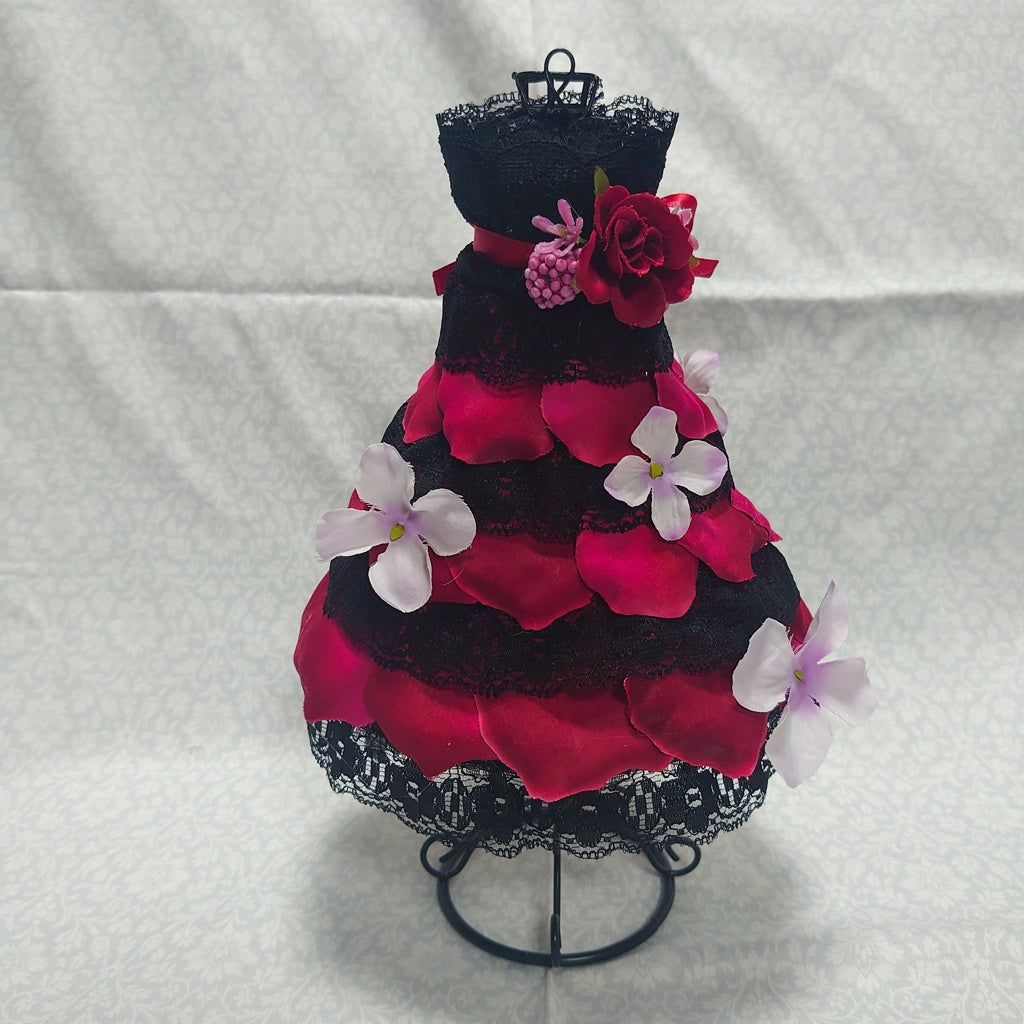 <02003>Rose Princess Doll (Burgundy x Black)