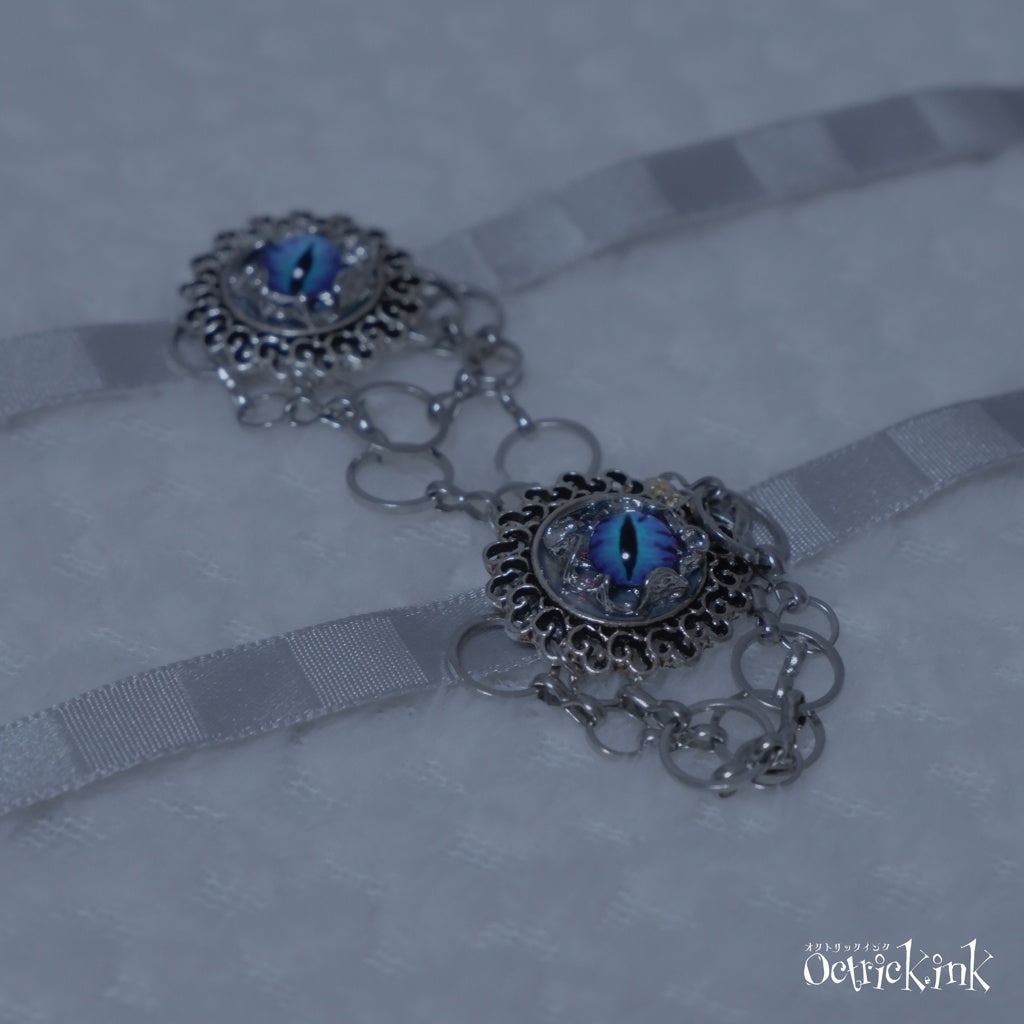 <22033>KRAKEN Bubbles eye choker