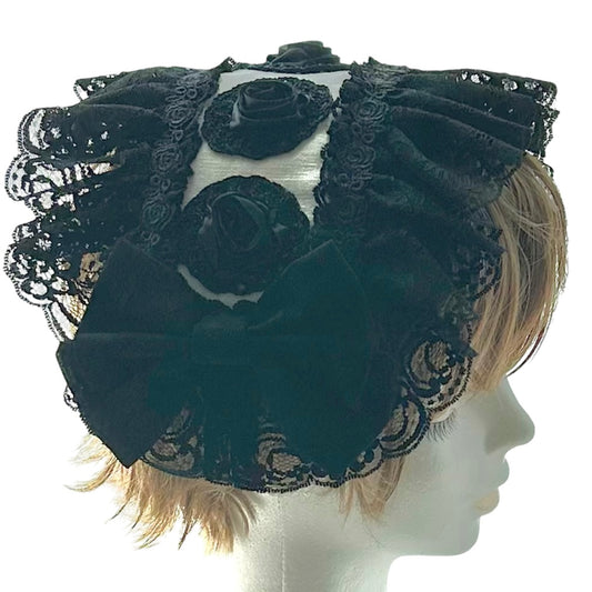 <03010>Headdress: Black rose motifs (Black and White)