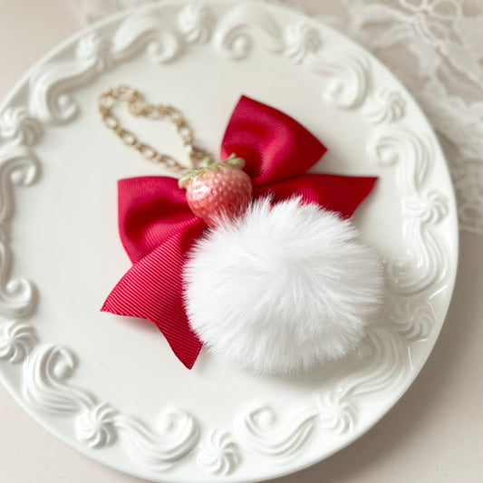 <25060>Bag charm White Fur