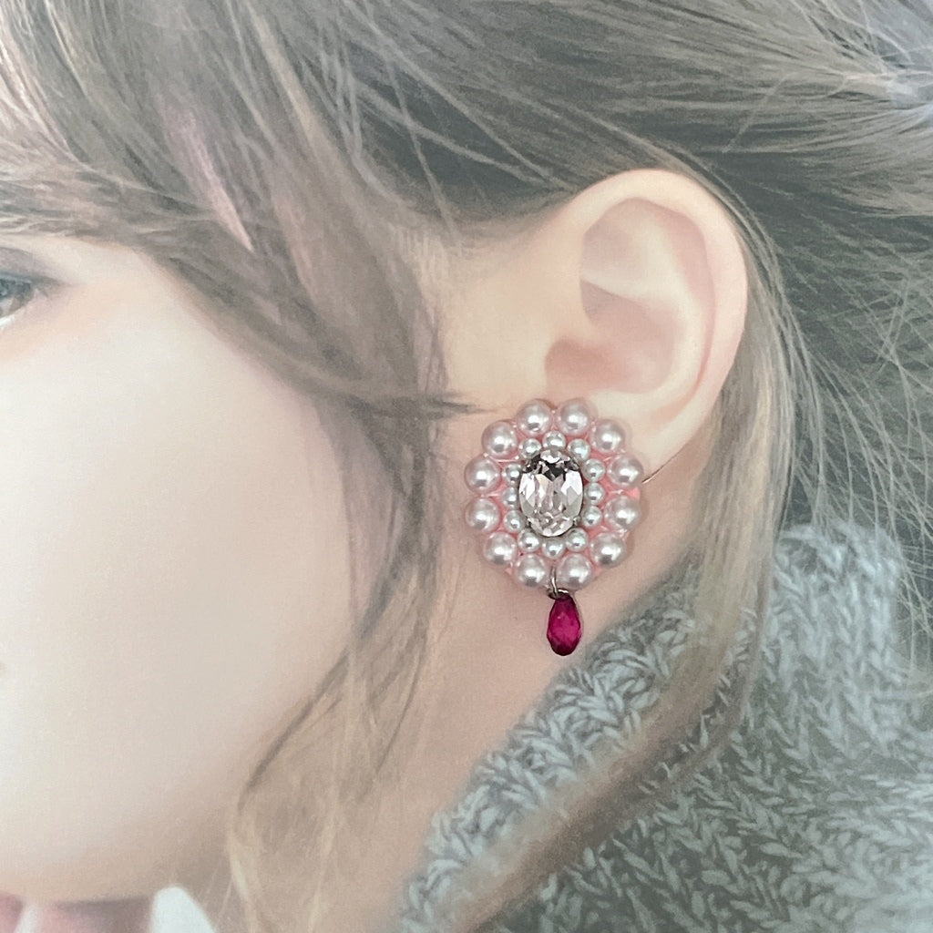 <13028>Pretentious lady's clip-on earrings（Pink×Pink）