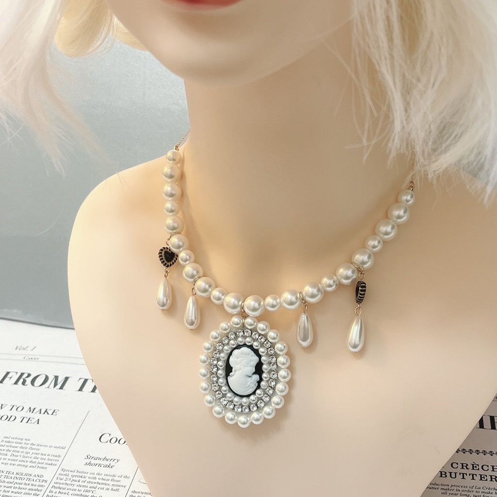 <13017>Pretentious lady's necklace（Black）