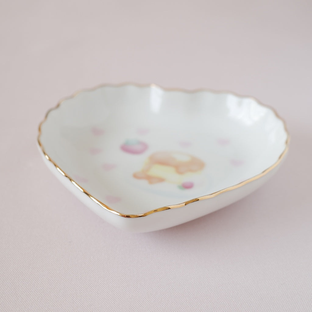 <10015>Small Heart-shaped Plate 3