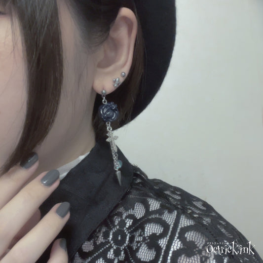 <22016>KRAKEN・Bubble Яose NightmareBlue single earring