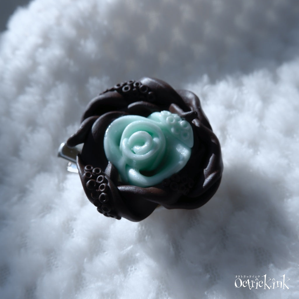 <22053>【One-of-a-kind]】KRAKEN Deep sea Яose Brooch 2406