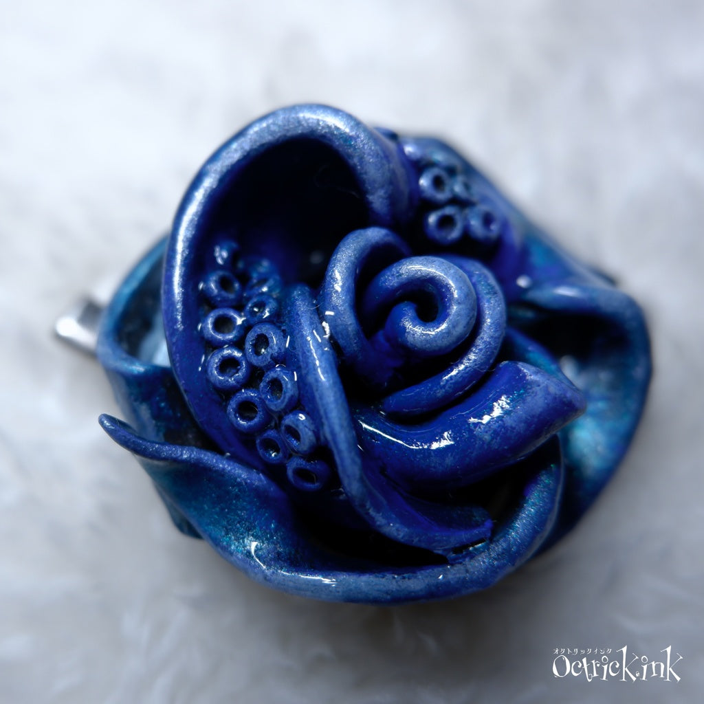 <22014>【One-of-a-kind】KRAKEN Deep sea Яose Brooch 2403