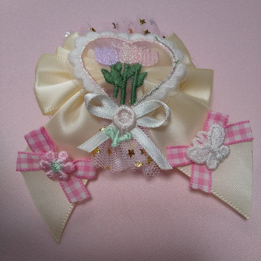 <35064>Flower ribbon brooch (white)