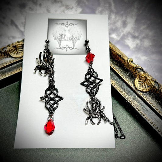 <01021>spider asymmetry earring(red)