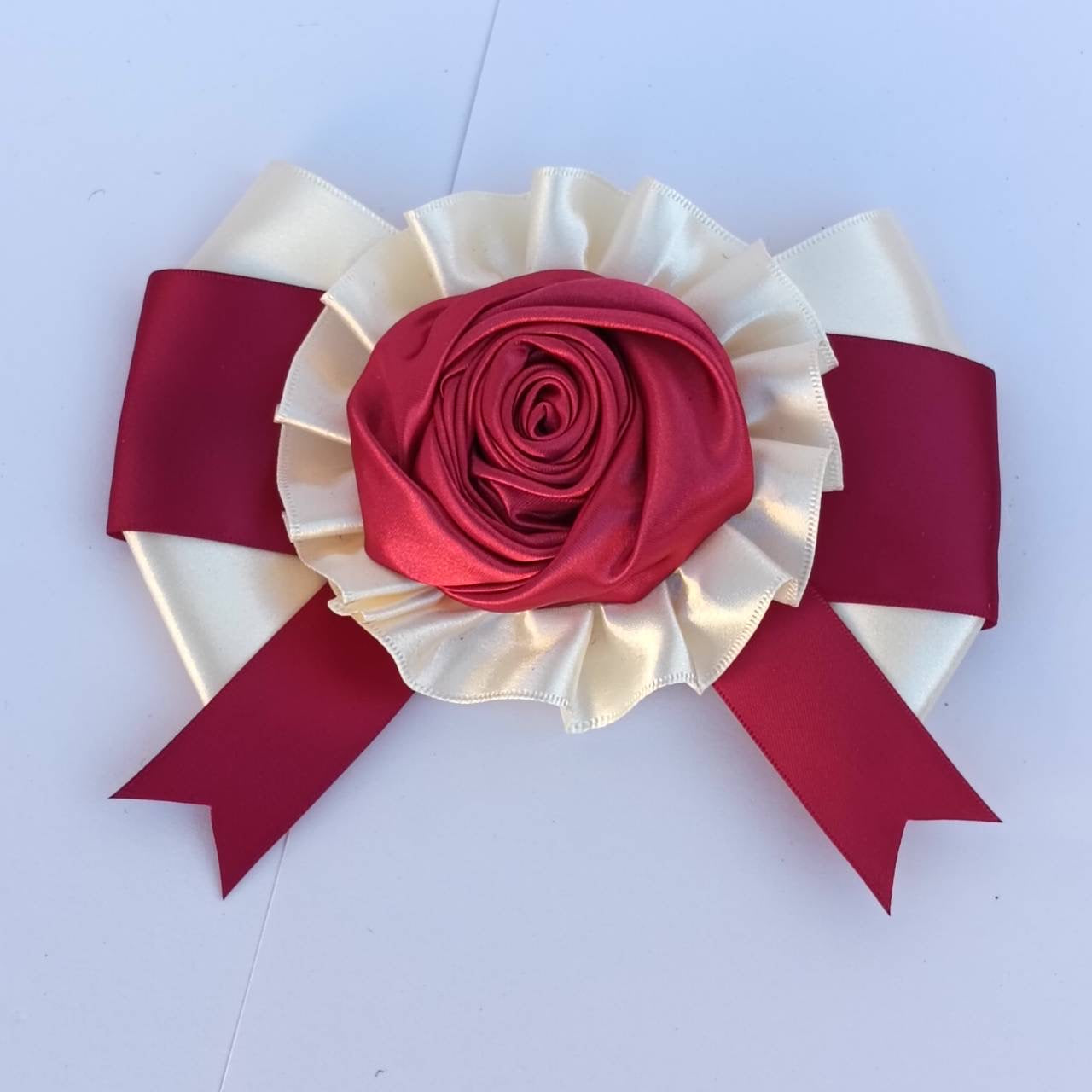 <09022>Rosette style brooch(red and white)