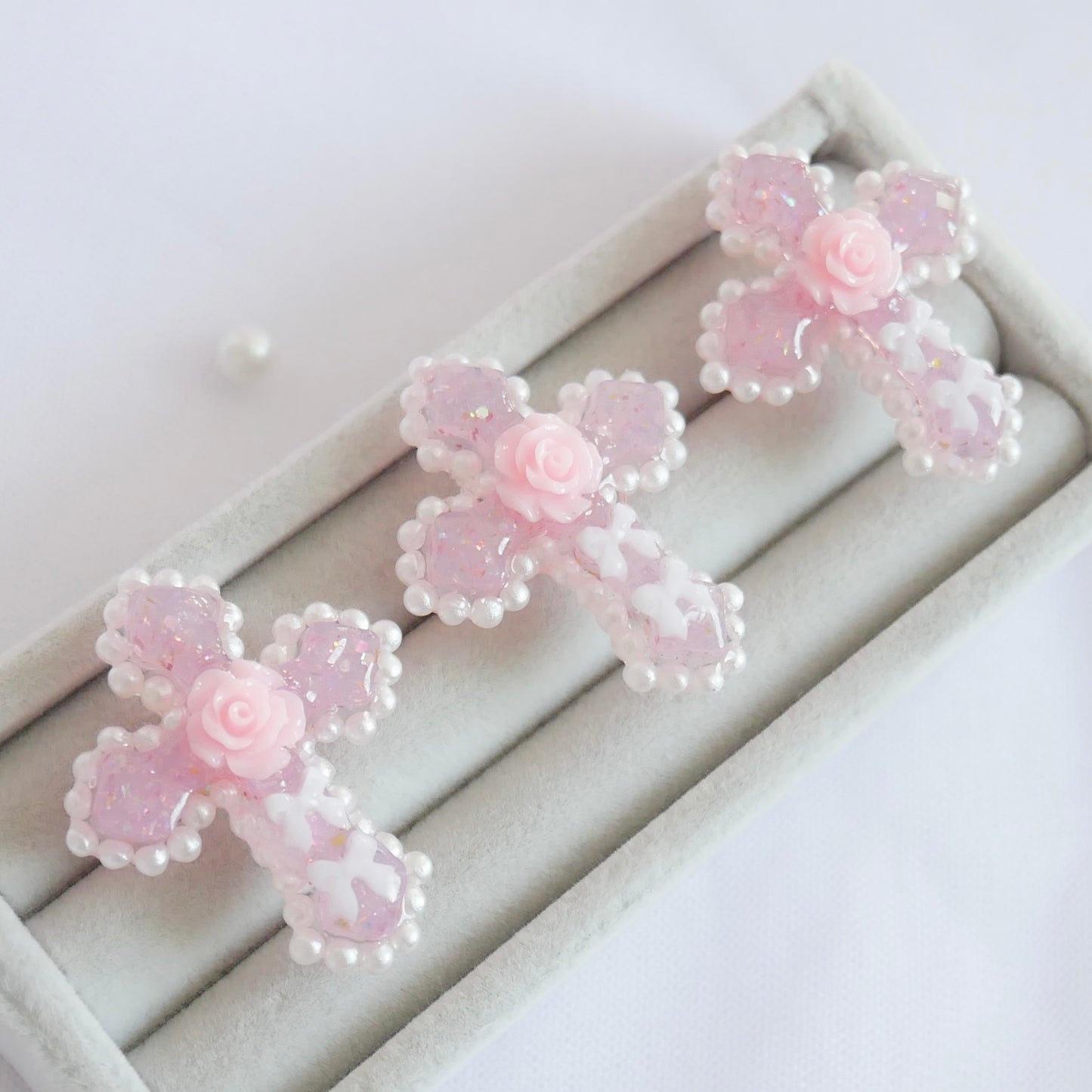 <15005>Cross ring (pink)