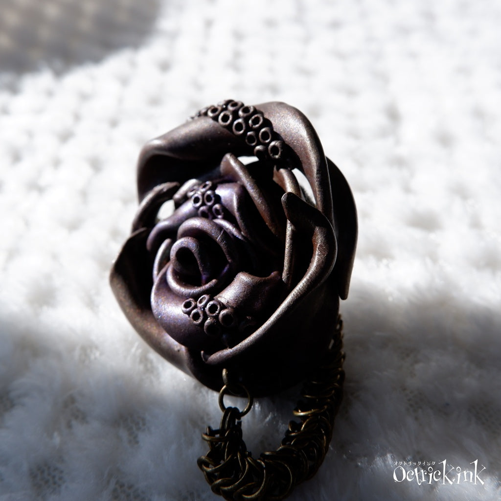 <22052>【One-of-a-kind]】KRAKEN Deep sea Яose Brooch 2405