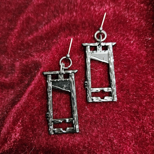 <11013>Guillotine earrings