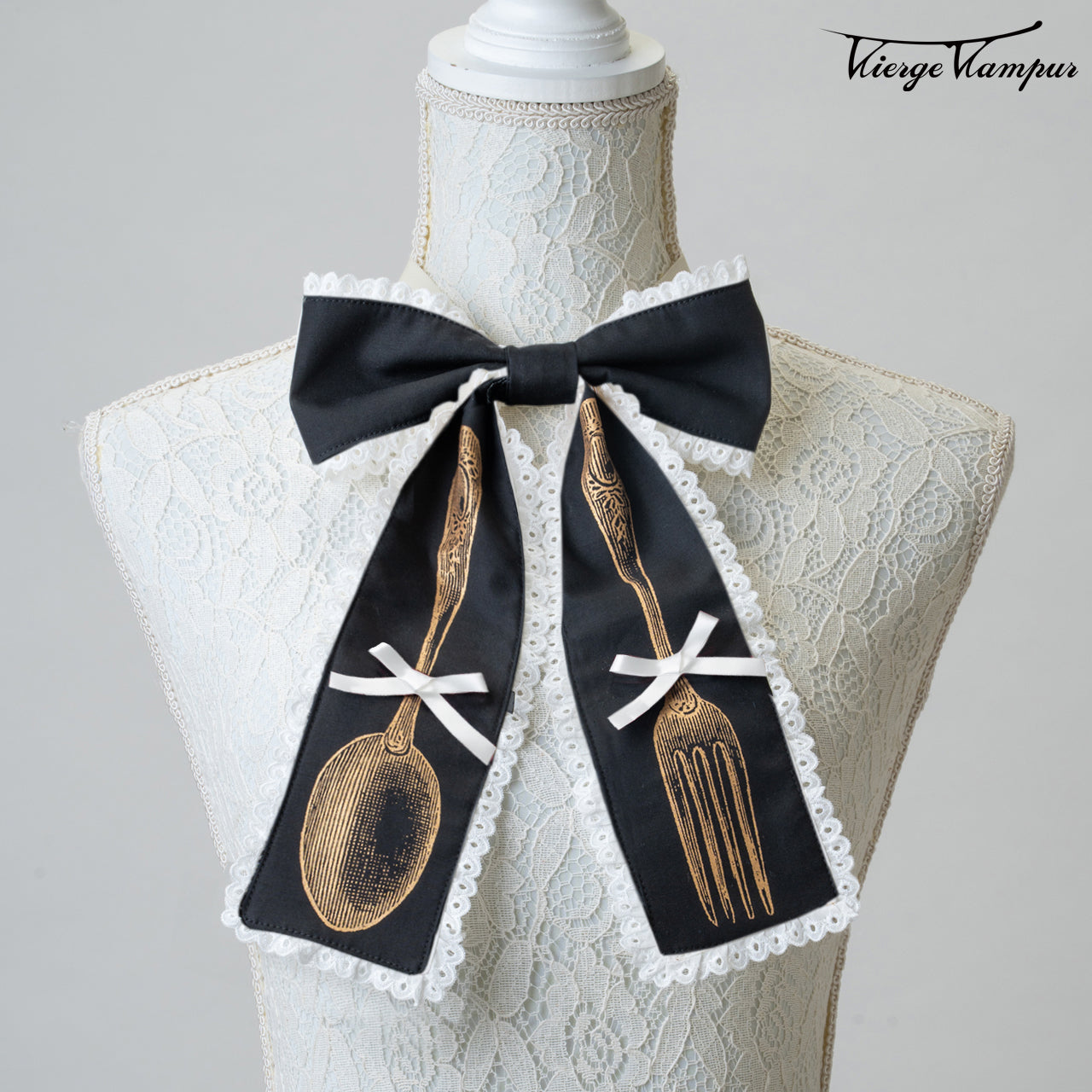 <31011>Cutlery Ribbon Tie<br> (white and black)