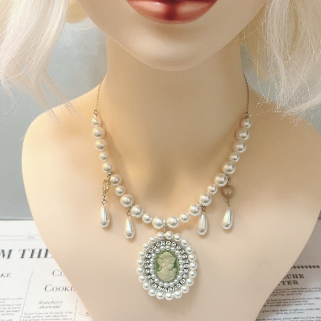 <13018>Pretentious lady's necklace（Green）