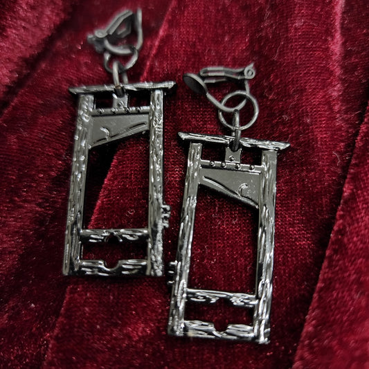 <11014>Guillotine clip-on earrings