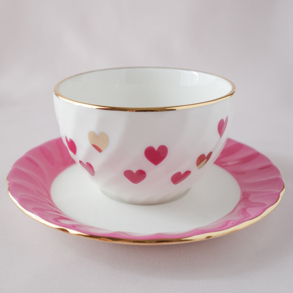 <10012>Heart Teacup & Saucer Set(shocking pink)