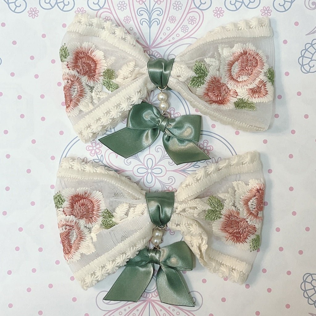 <13009>Young lady's embroidered ribbon hair clip set（Antique Green×Embroidery on each side）