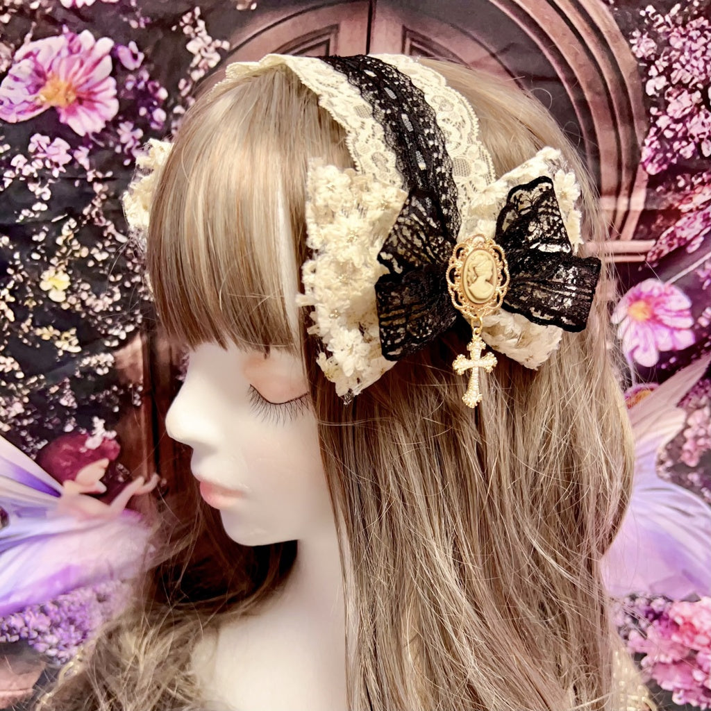 <30002>Head dress (White＆Black)