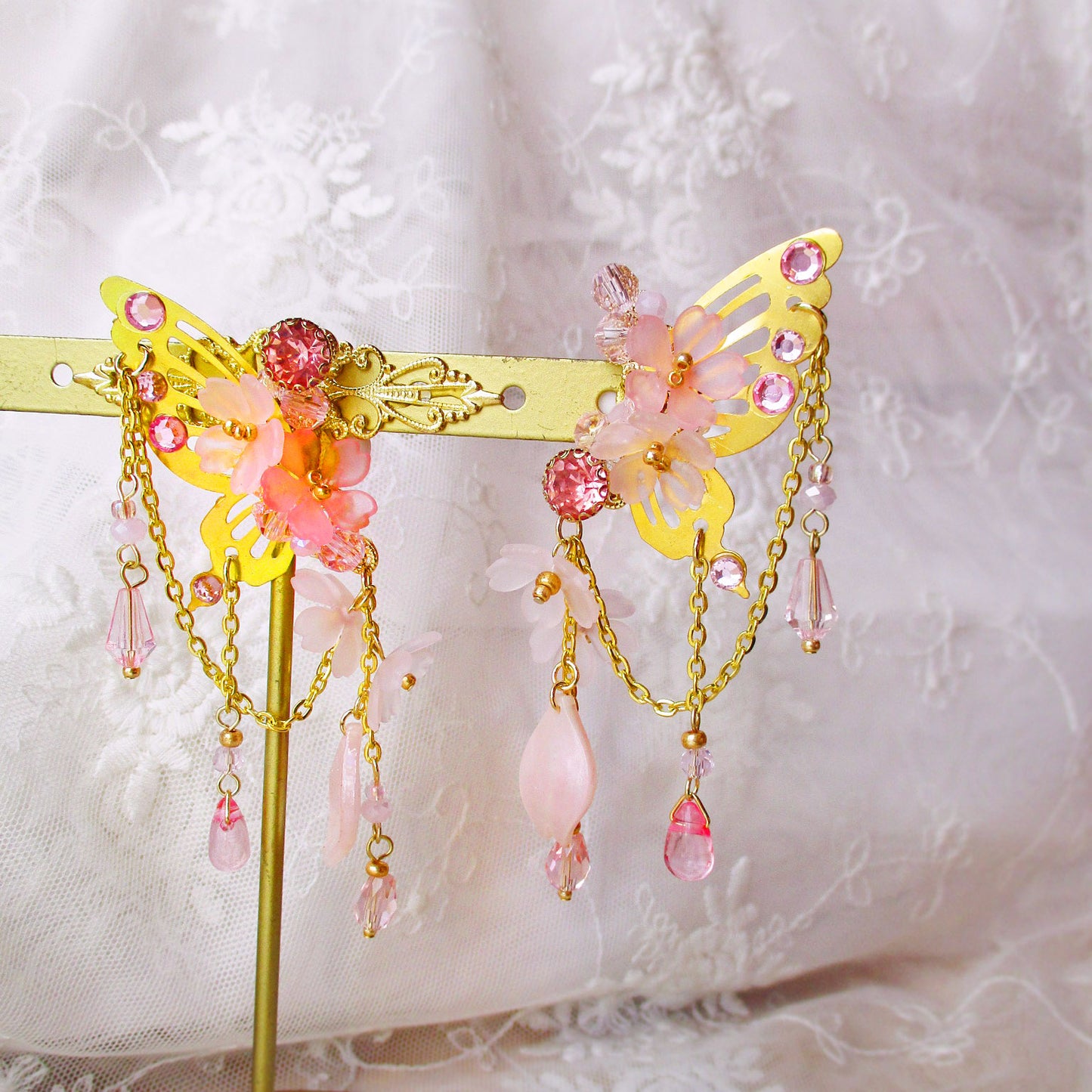 <26019>Cherry Blossom Grand Fairy clip-on