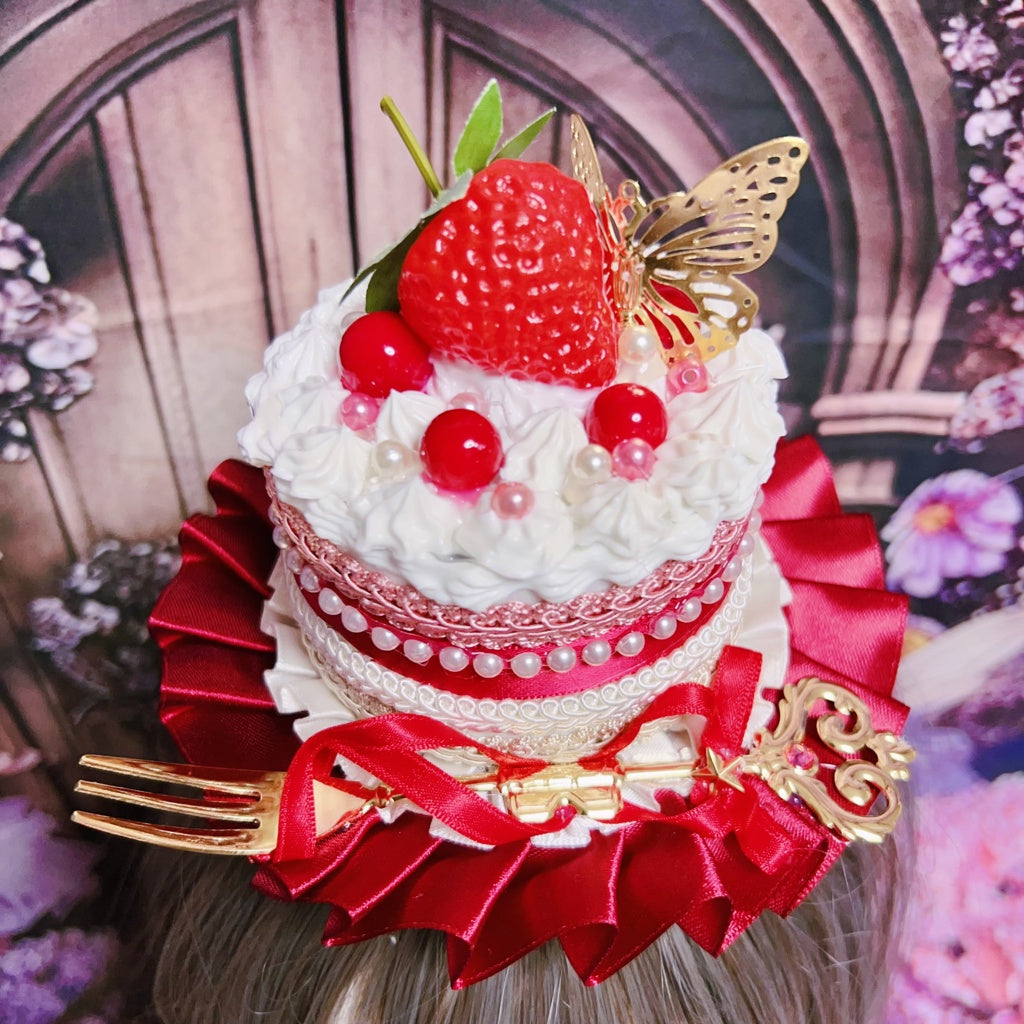 <30025>RED strawberry cake hat