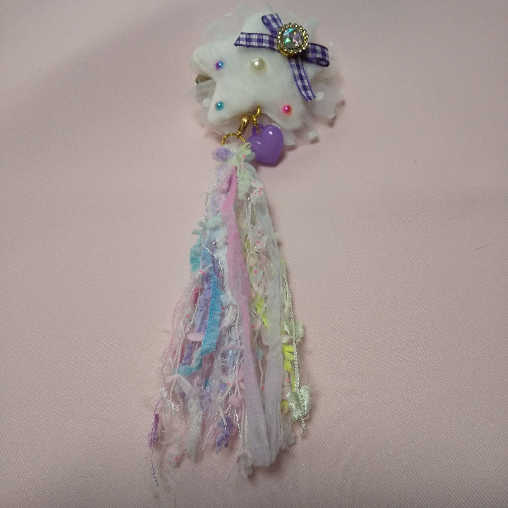 <35027>Shooting star brooch (white)2