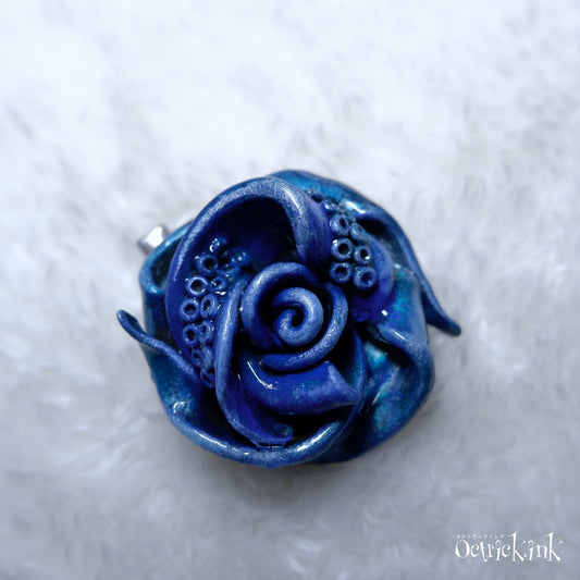 <22014>【One-of-a-kind】KRAKEN Deep sea Яose Brooch 2403