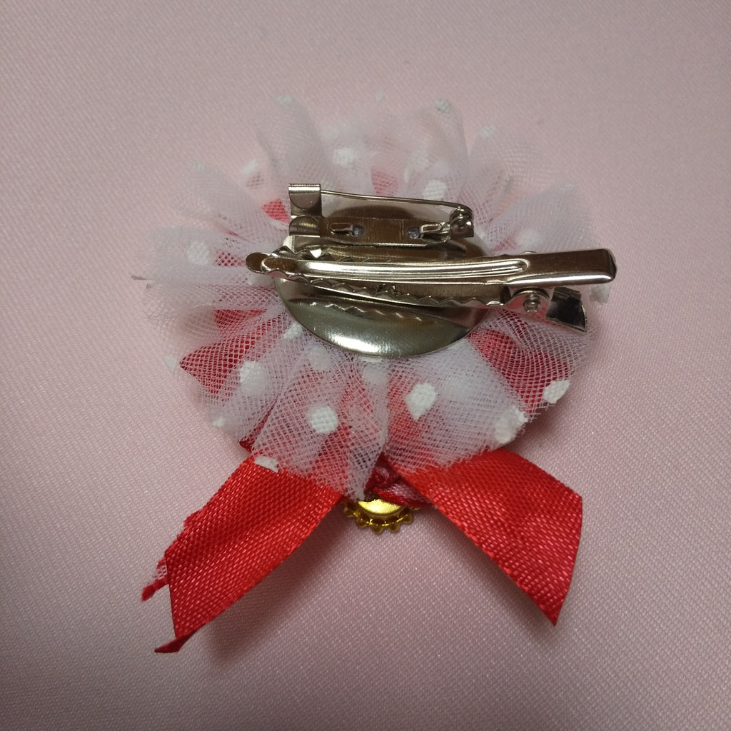 <35069>Strawberry brooch (white)