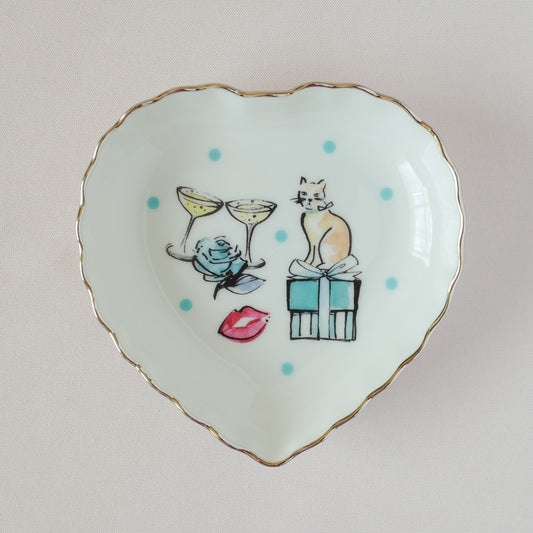 <10019>Small Heart-shaped Plate 7