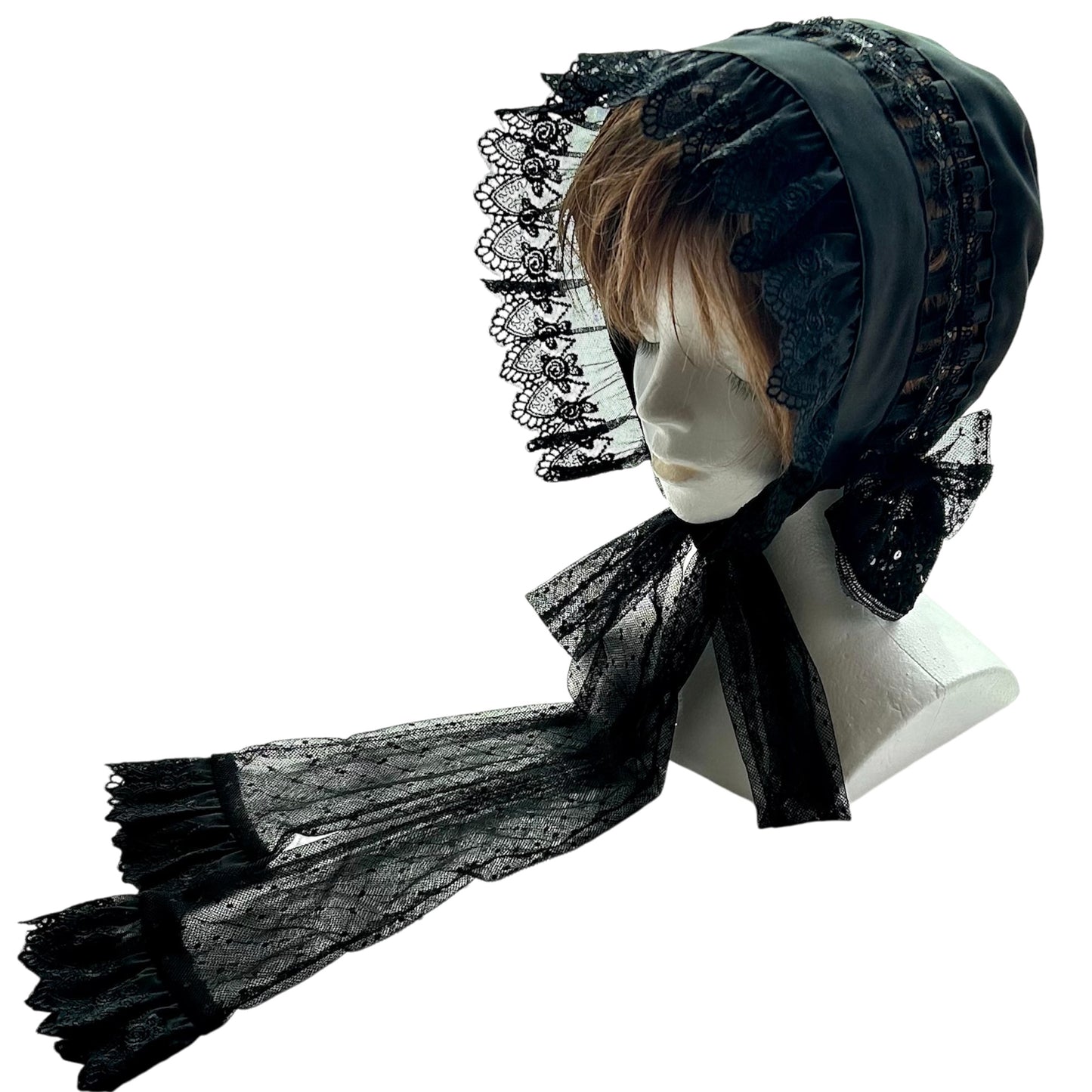 <03005>Bonnet: Heart motifs (Black)