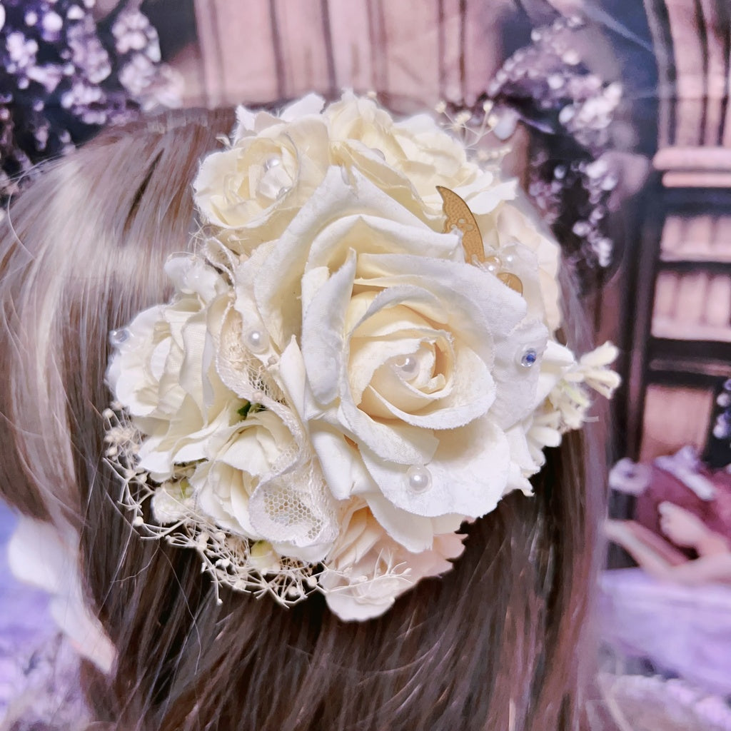 <30007>White Rose corsage B